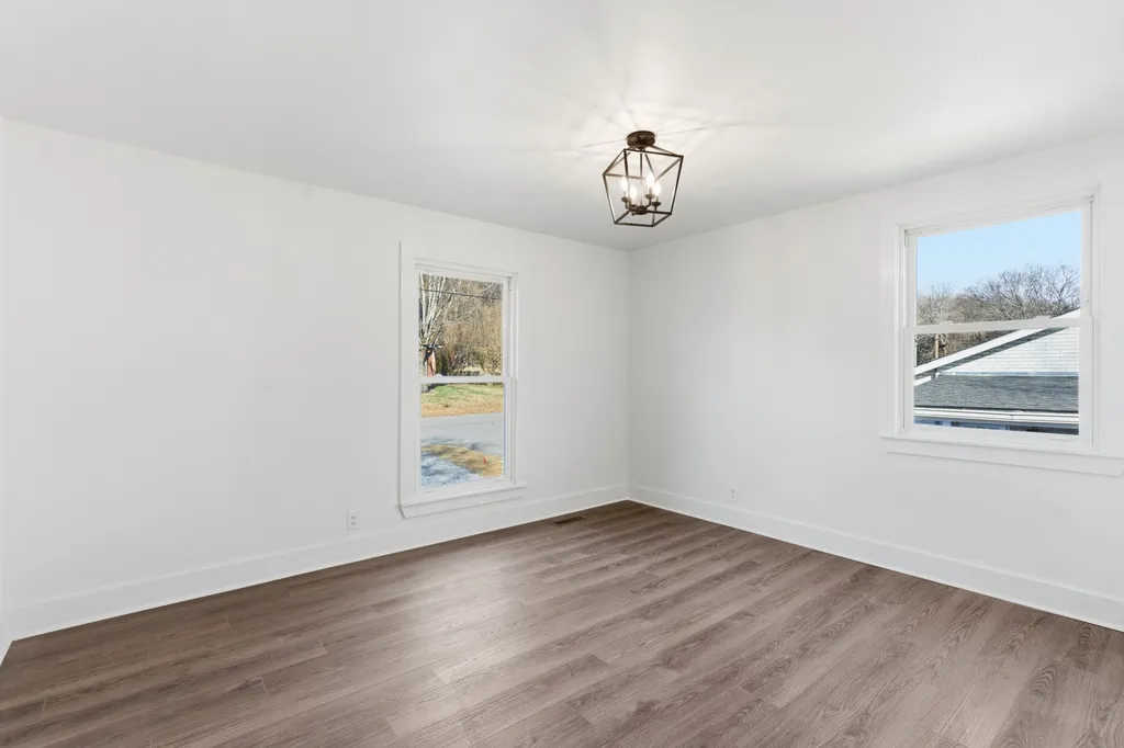 206 New Sawyer Brown Road Nashville TN 37221