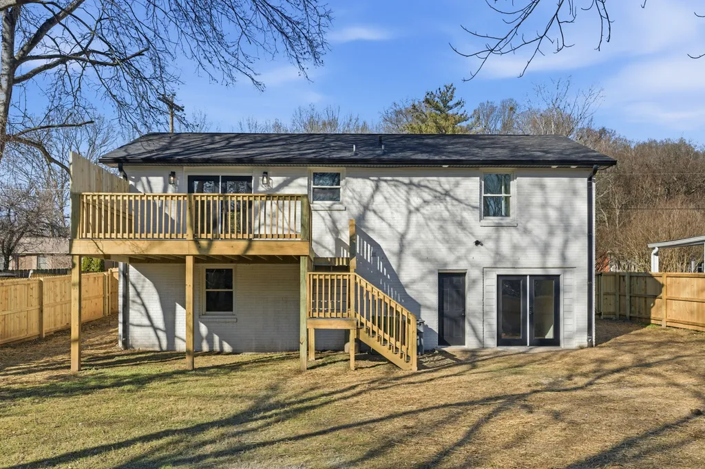206 New Sawyer Brown Road Nashville TN 37221