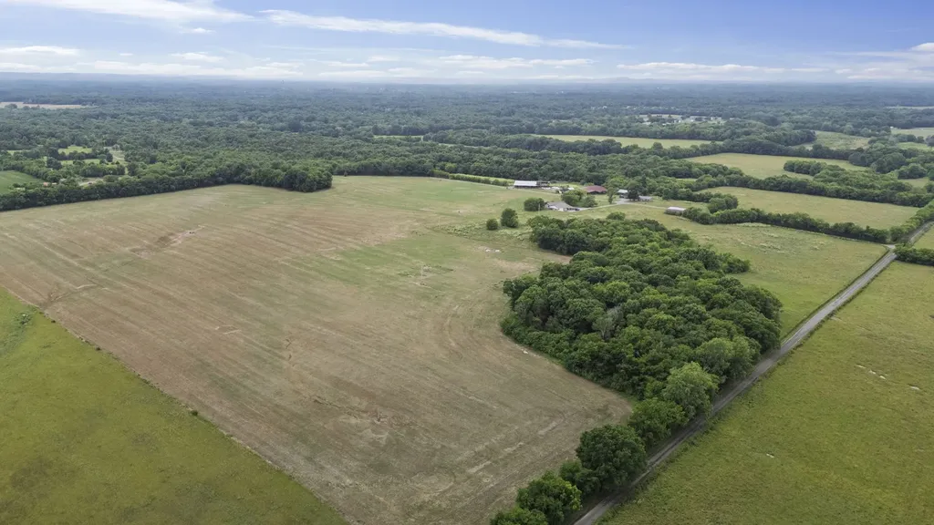 2784 Darnell Road Lewisburg TN 37091
