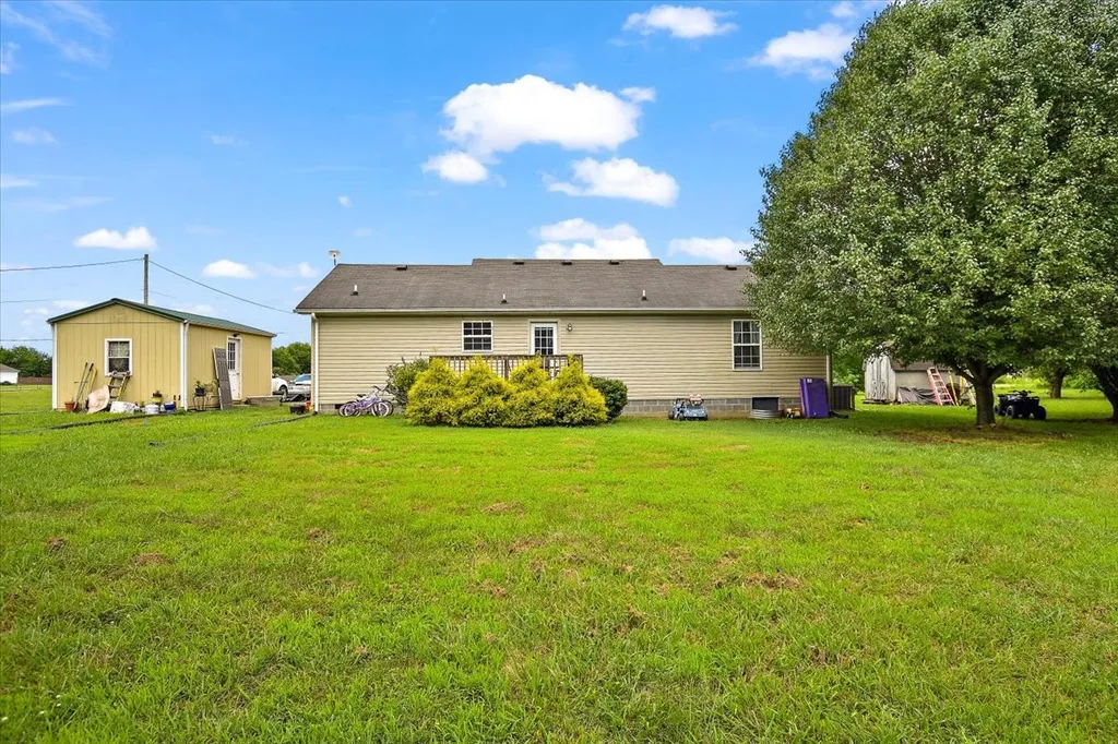109 Anderson Creek Road Bell Buckle TN 37020