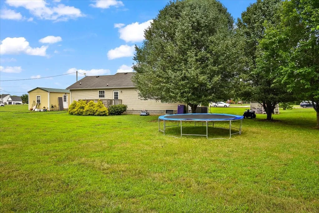 109 Anderson Creek Road Bell Buckle TN 37020