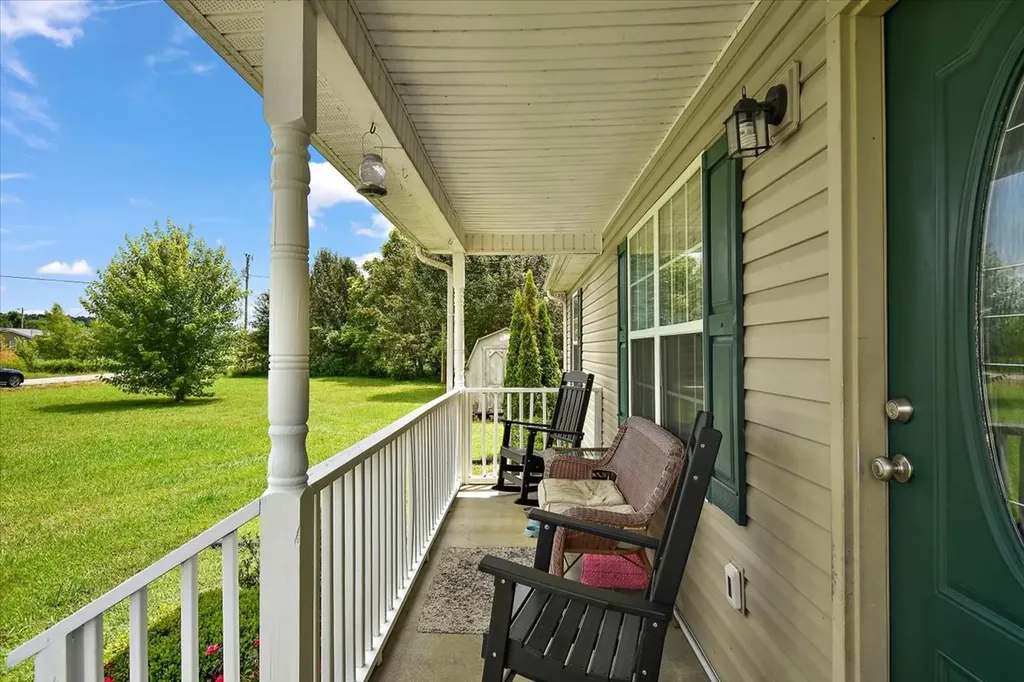 109 Anderson Creek Road Bell Buckle TN 37020
