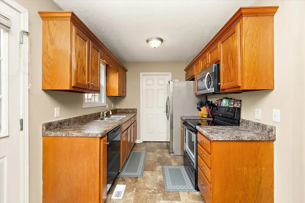 109 Anderson Creek Road Bell Buckle TN 37020