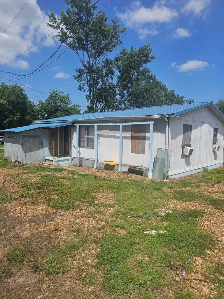 106 Elmore Avenue Madison TN 37115