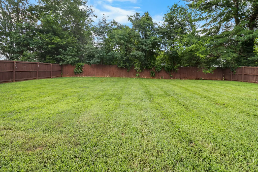 2301 Sherwood Hills Court Clarksville TN 37042