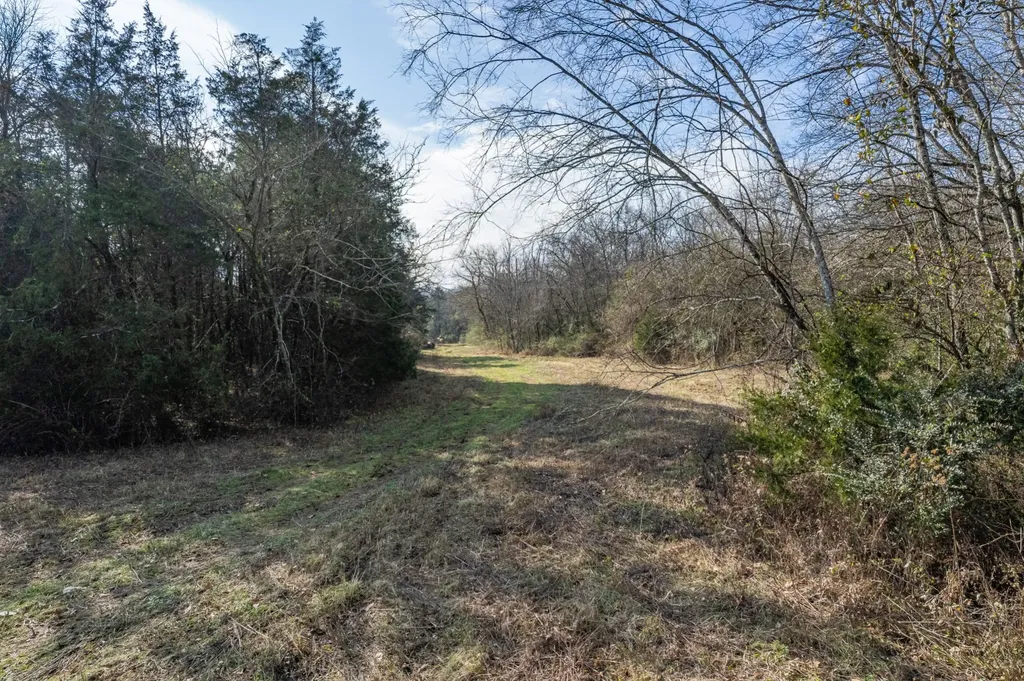 0 Pickle Road Culleoka TN 38451