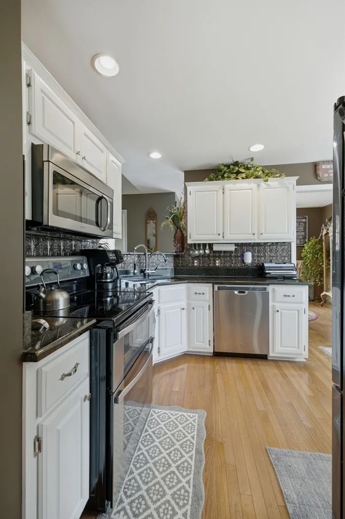 113 E Robertson Road Castalian Springs TN 37031