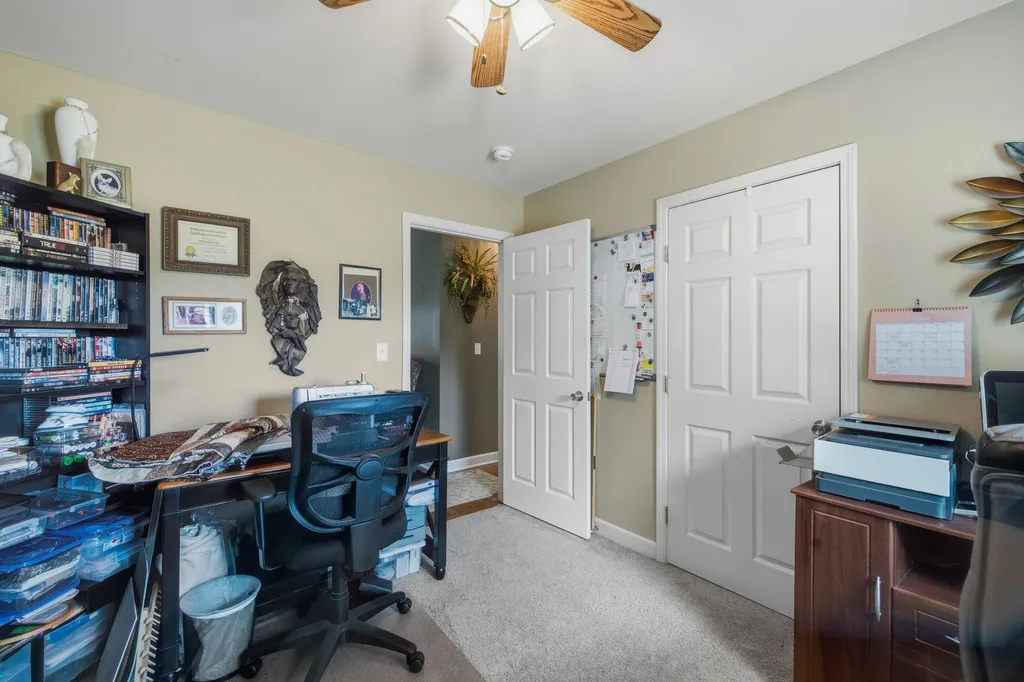 113 E Robertson Road Castalian Springs TN 37031