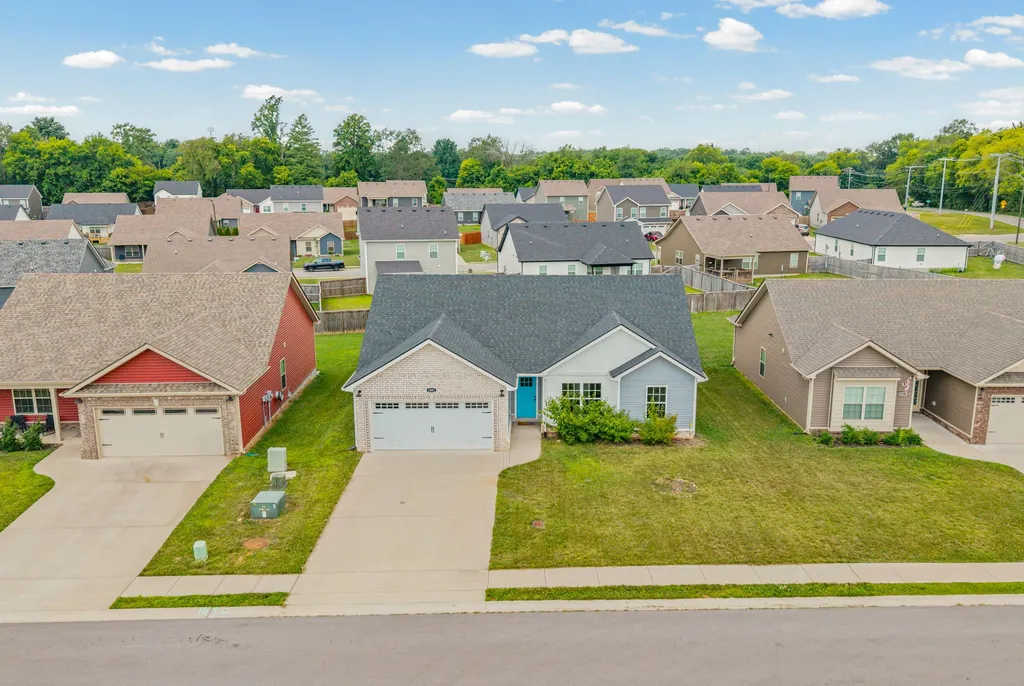 1081 Dublin Drive Clarksville TN 37042