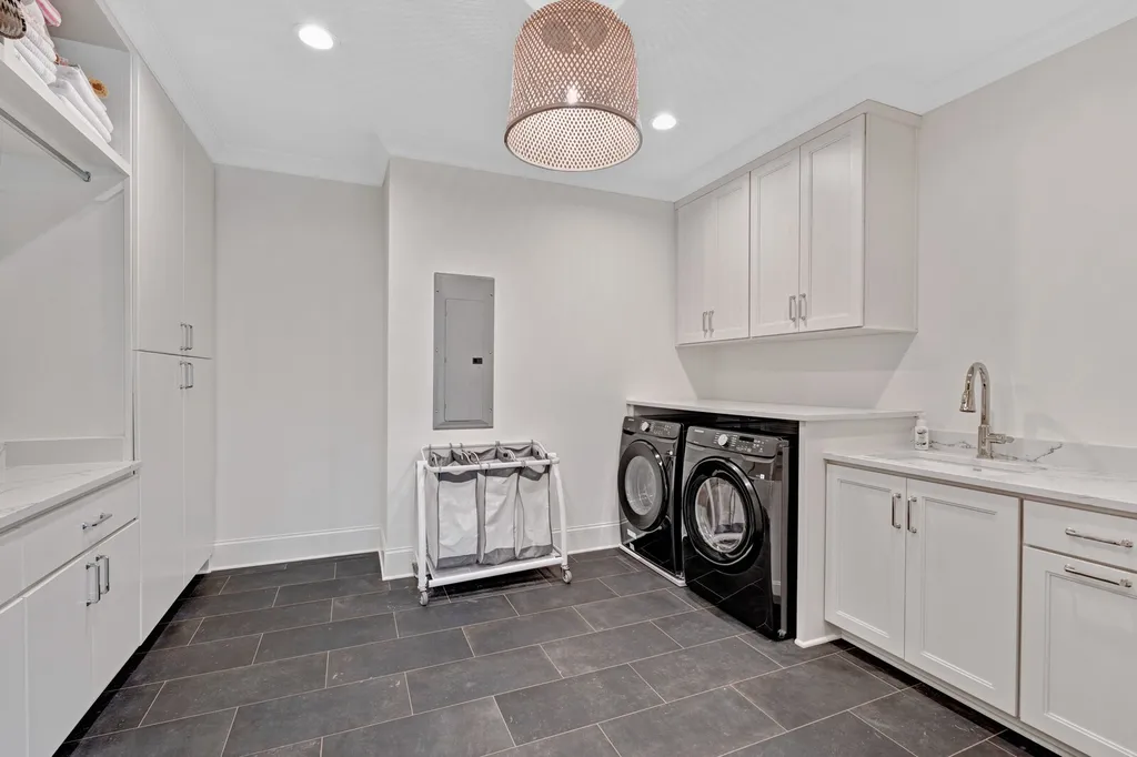 2909 Compton Road Nashville TN 37215