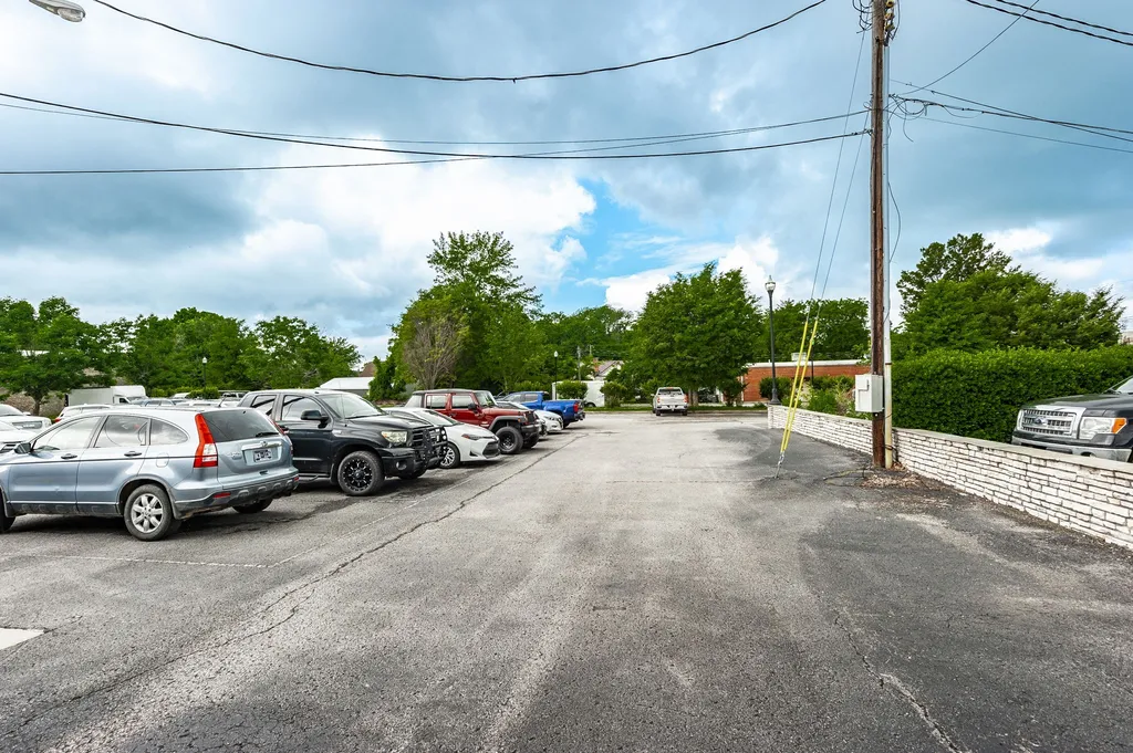 719 S Main Street Springfield TN 37172