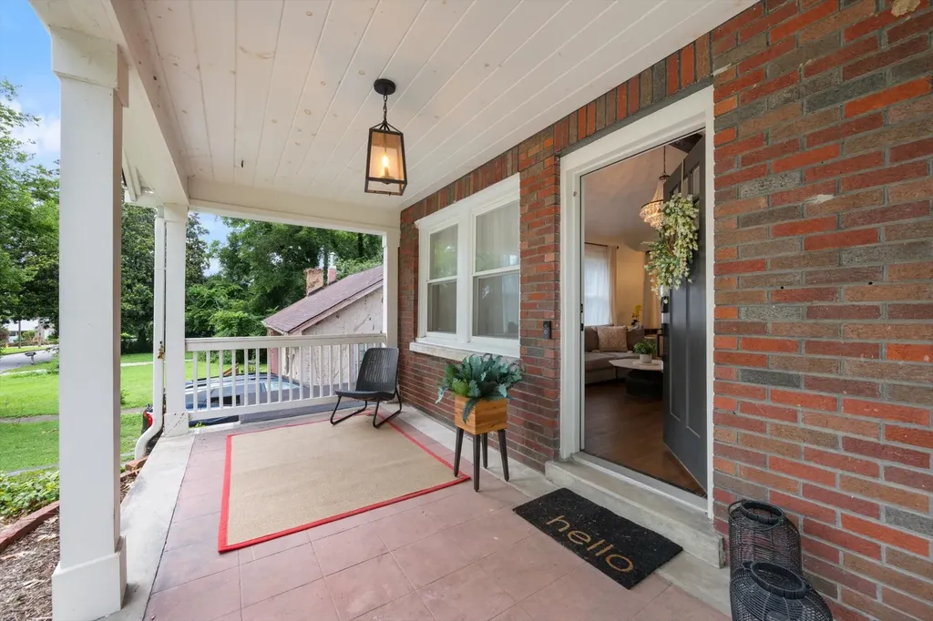 107 4th Avenue Columbia TN 38401