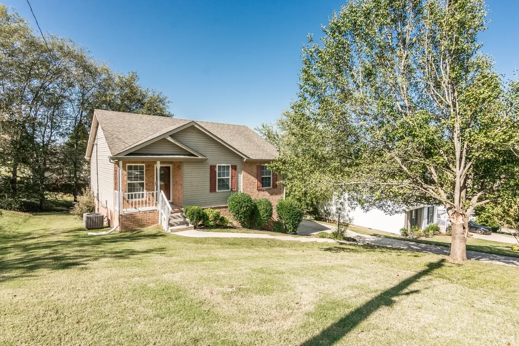 108 Longview Drive Goodlettsville TN 37072