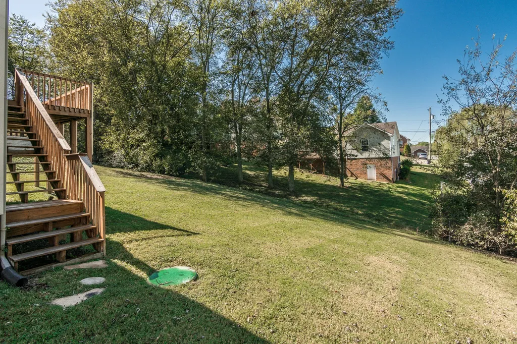 108 Longview Drive Goodlettsville TN 37072