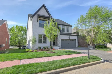 1087 Isaac Franklin Drive Gallatin TN 37066