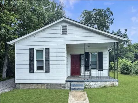 2009 Robbins Street Chattanooga TN 37404