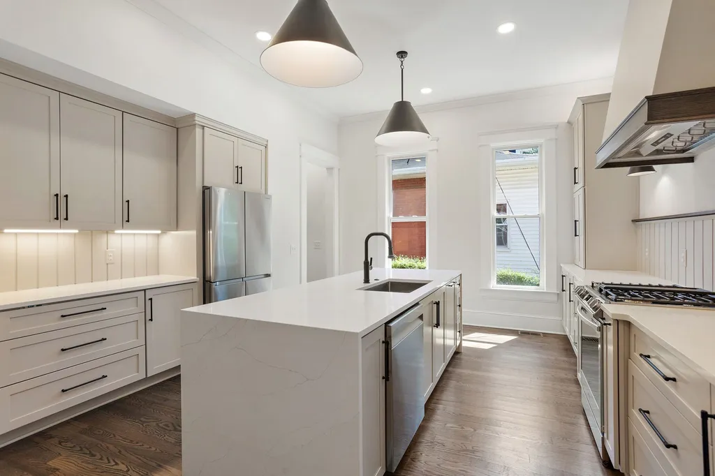 2109 Elliott Avenue Nashville TN 37204