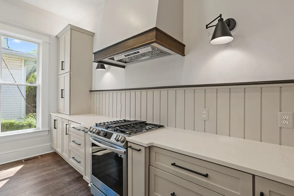 2109 Elliott Avenue Nashville TN 37204