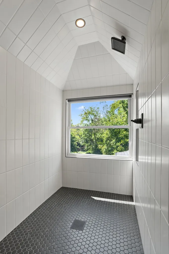 2109 Elliott Avenue Nashville TN 37204