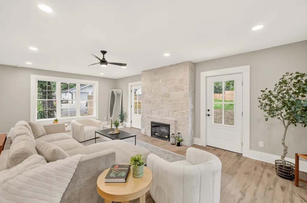 1417 Montgomery Avenue Nashville TN 37207