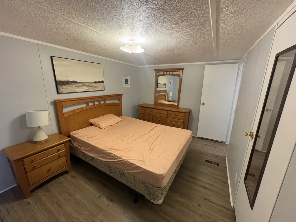 116 Landiss Avenue Cumberland City TN 37050