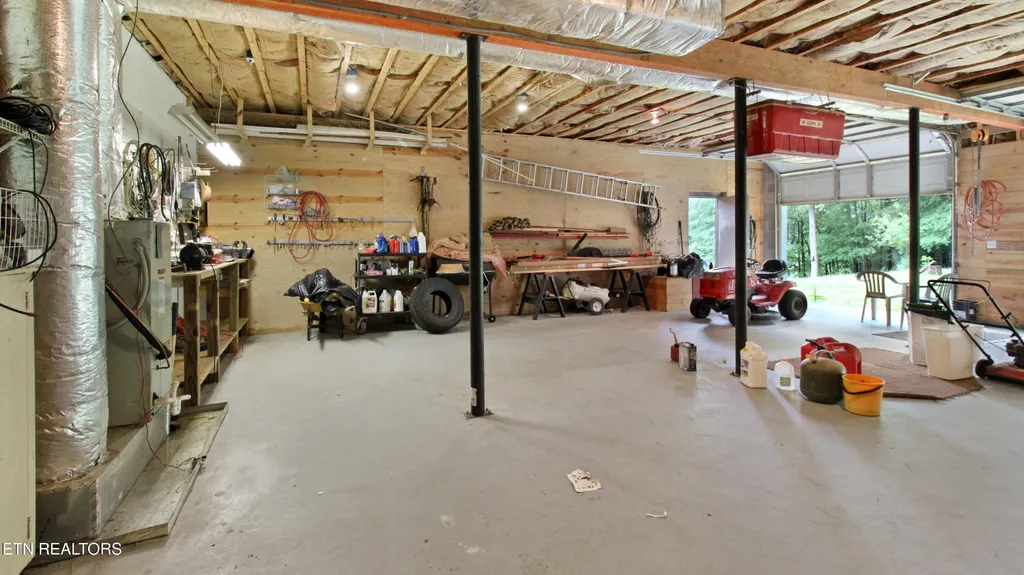 865 Ewing Road Spring City TN 37381