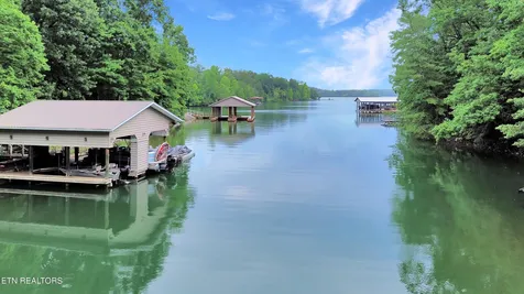 865 Ewing Road Spring City TN 37381