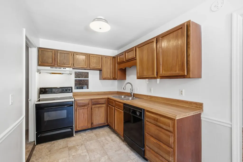 1440 E Cedar Lane Madison TN 37115