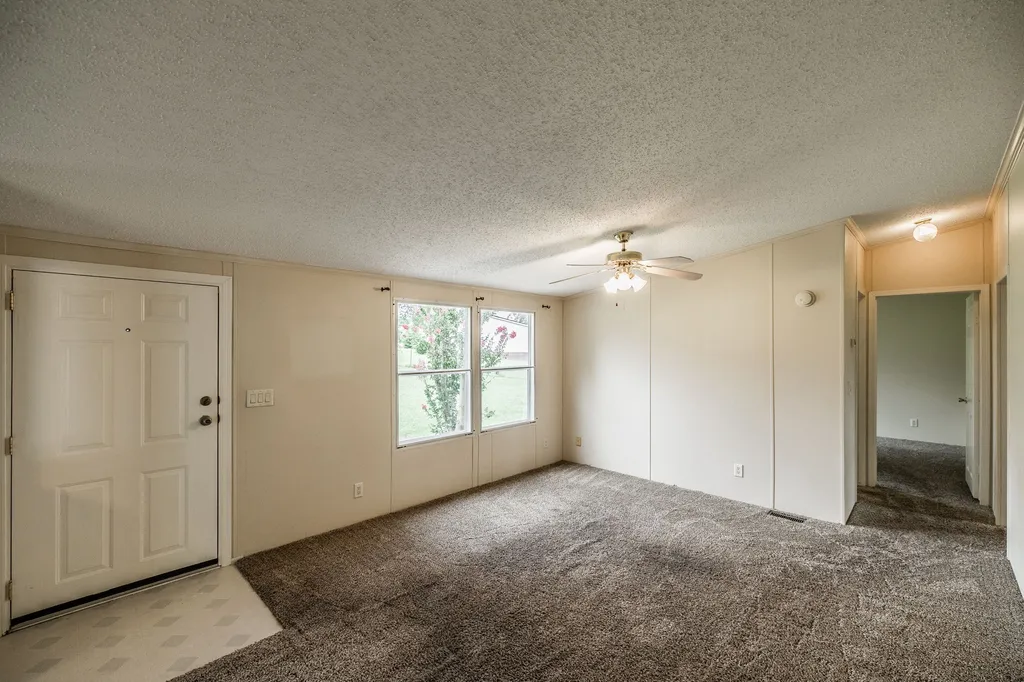1027 Lbj Court Gallatin TN 37066