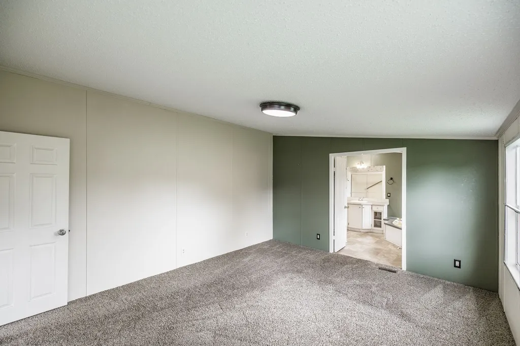 1027 Lbj Court Gallatin TN 37066