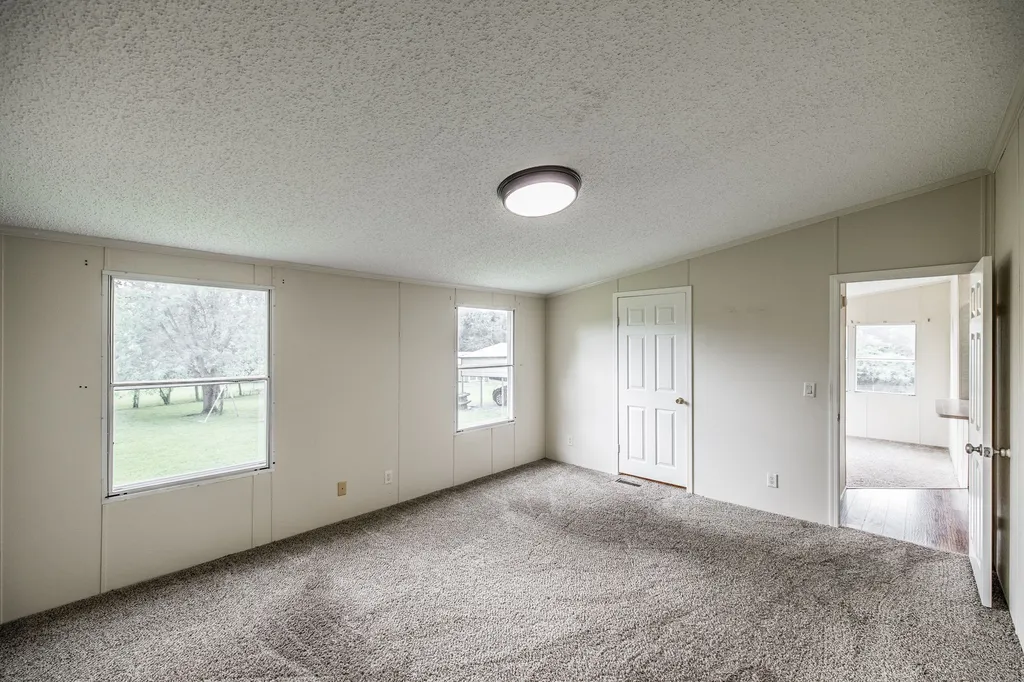 1027 Lbj Court Gallatin TN 37066