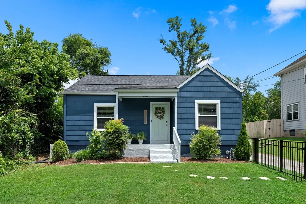 1241 Ardee Avenue Nashville TN 37216