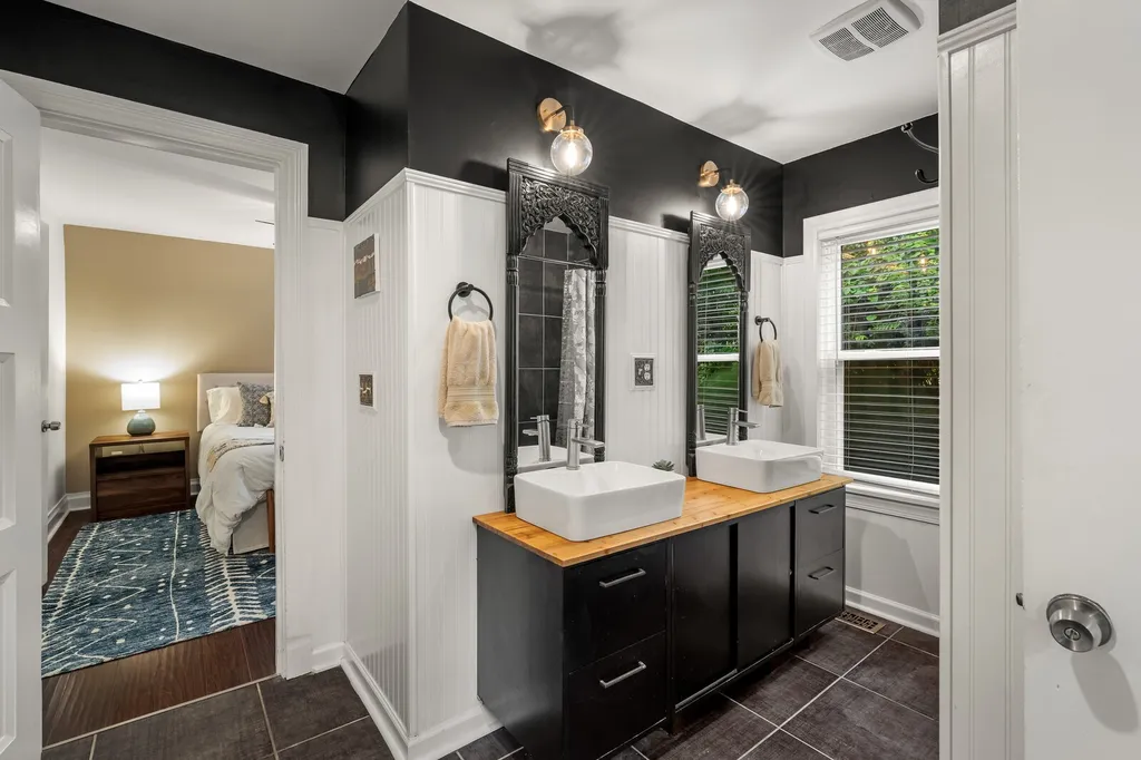1241 Ardee Avenue Nashville TN 37216