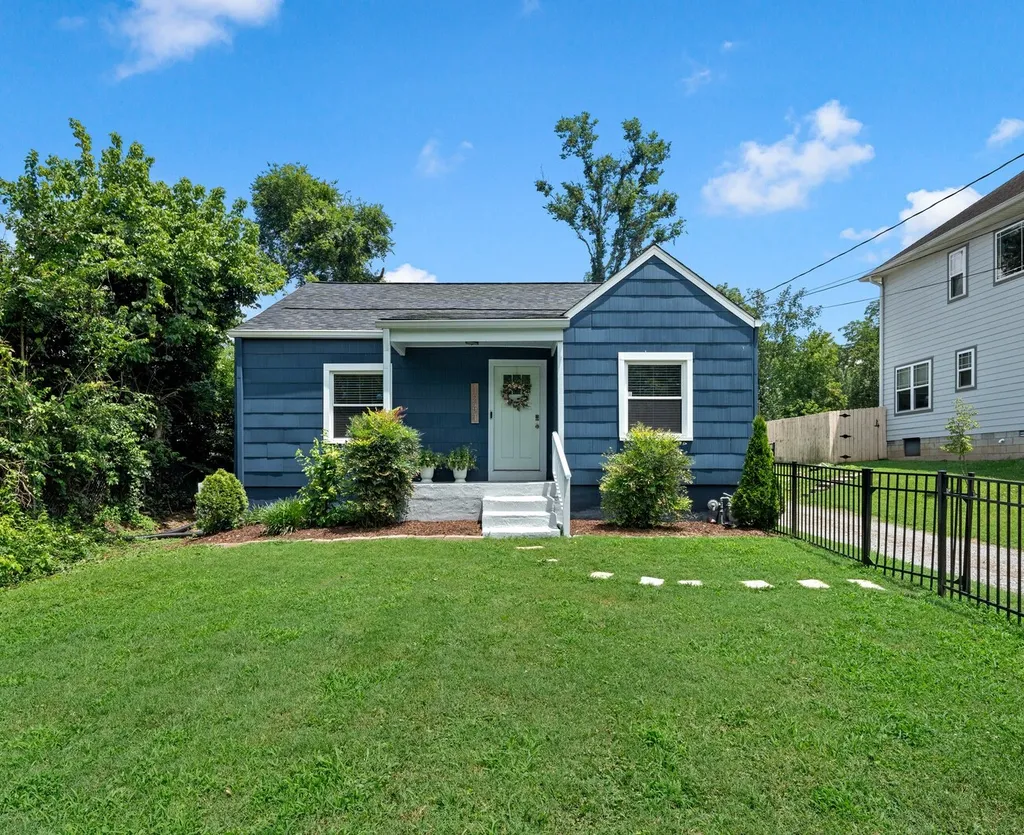1241 Ardee Avenue Nashville TN 37216
