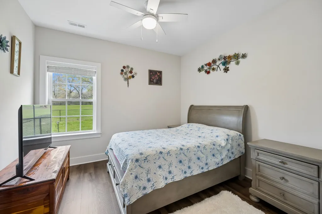 2037 W Lincoln Street Tullahoma TN 37388