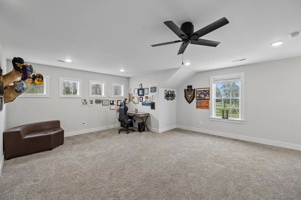 2037 W Lincoln Street Tullahoma TN 37388