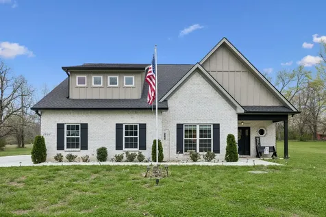 2037 W Lincoln Street Tullahoma TN 37388
