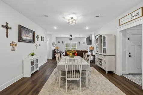 2037 W Lincoln Street Tullahoma TN 37388