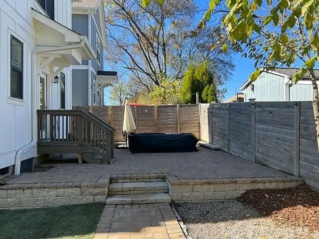 6116B Robertson Avenue Nashville TN 37209
