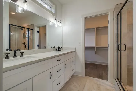 6116B Robertson Avenue Nashville TN 37209
