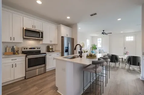 6116B Robertson Avenue Nashville TN 37209