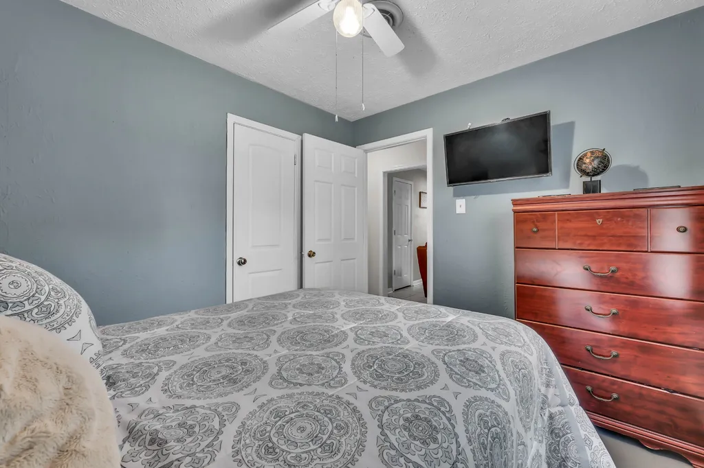 307 Burch Road Clarksville TN 37042