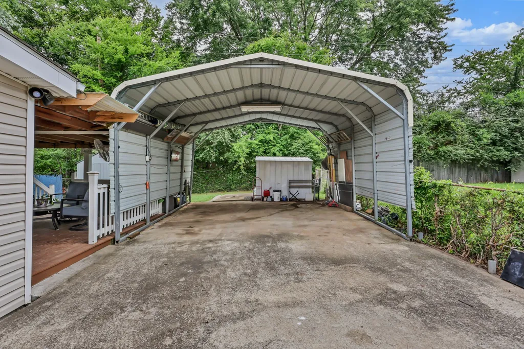 307 Burch Road Clarksville TN 37042