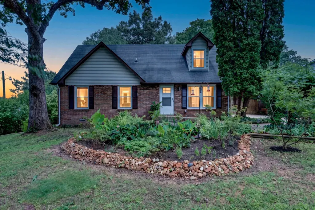 410 Spencer Lane Clarksville TN 37042