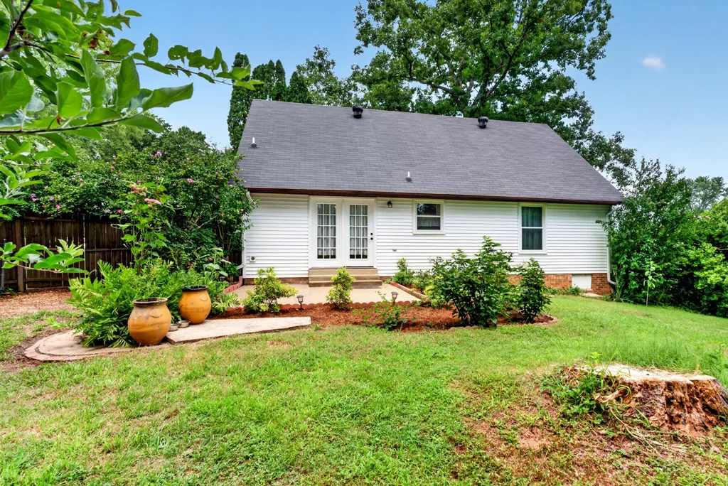 410 Spencer Lane Clarksville TN 37042