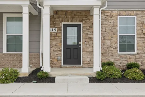 115 Grayson Circle Chapel Hill TN 37034