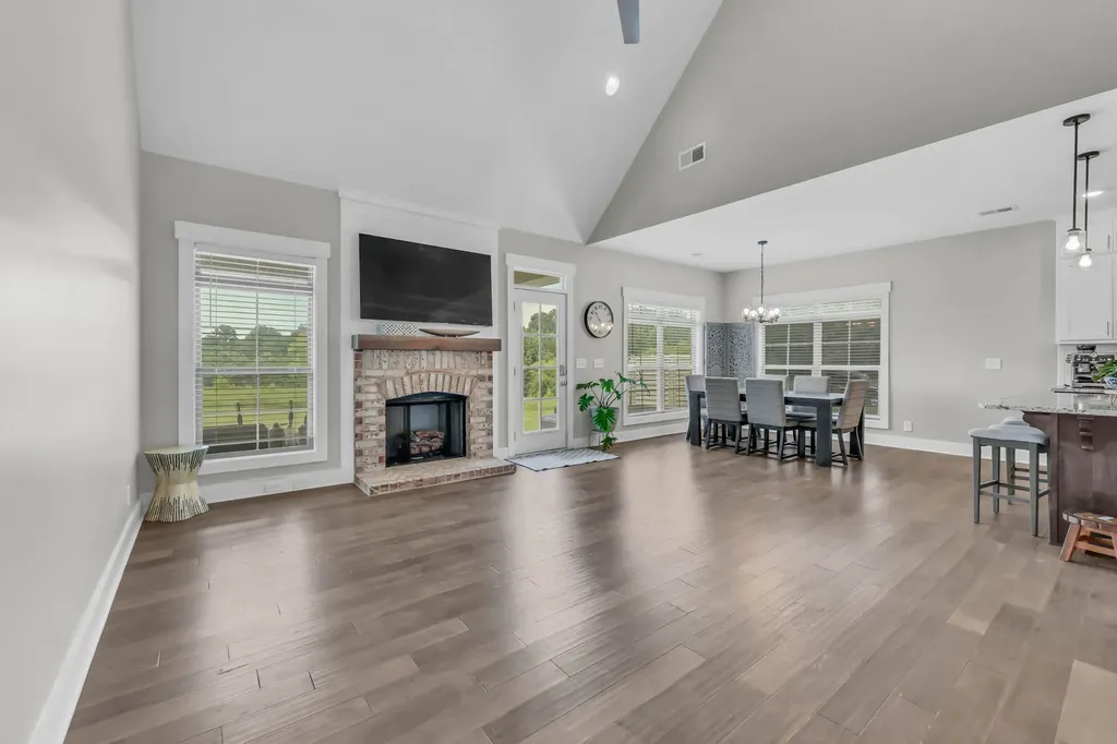 1582 Hereford Boulevard Clarksville TN 37043