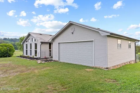 162 County Road 82 Athens TN 37303