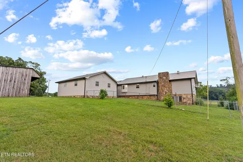 162 County Road 82 Athens TN 37303