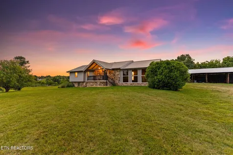 162 County Road 82 Athens TN 37303